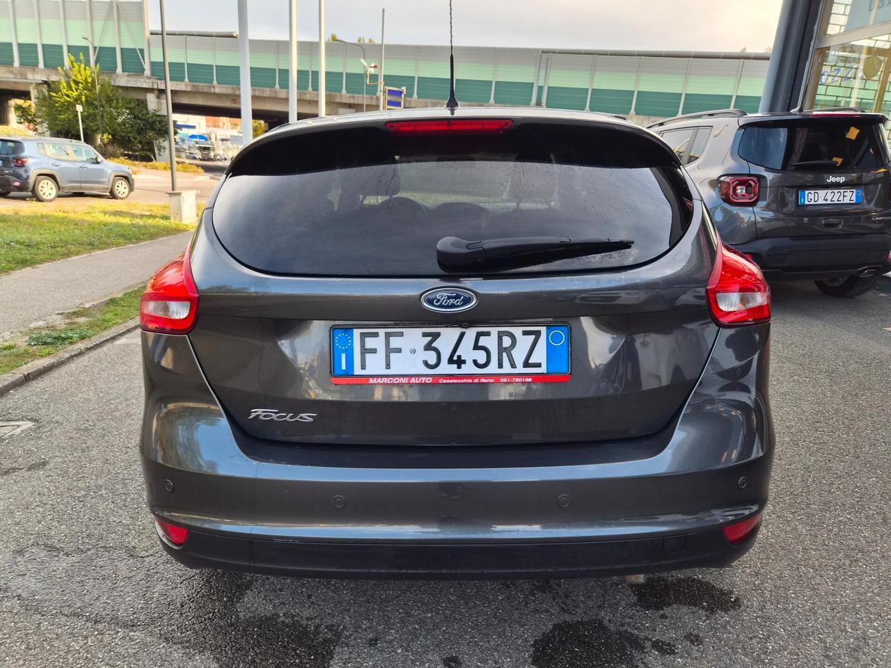 Ford Focus 1.6 120 CV GPL Titanium