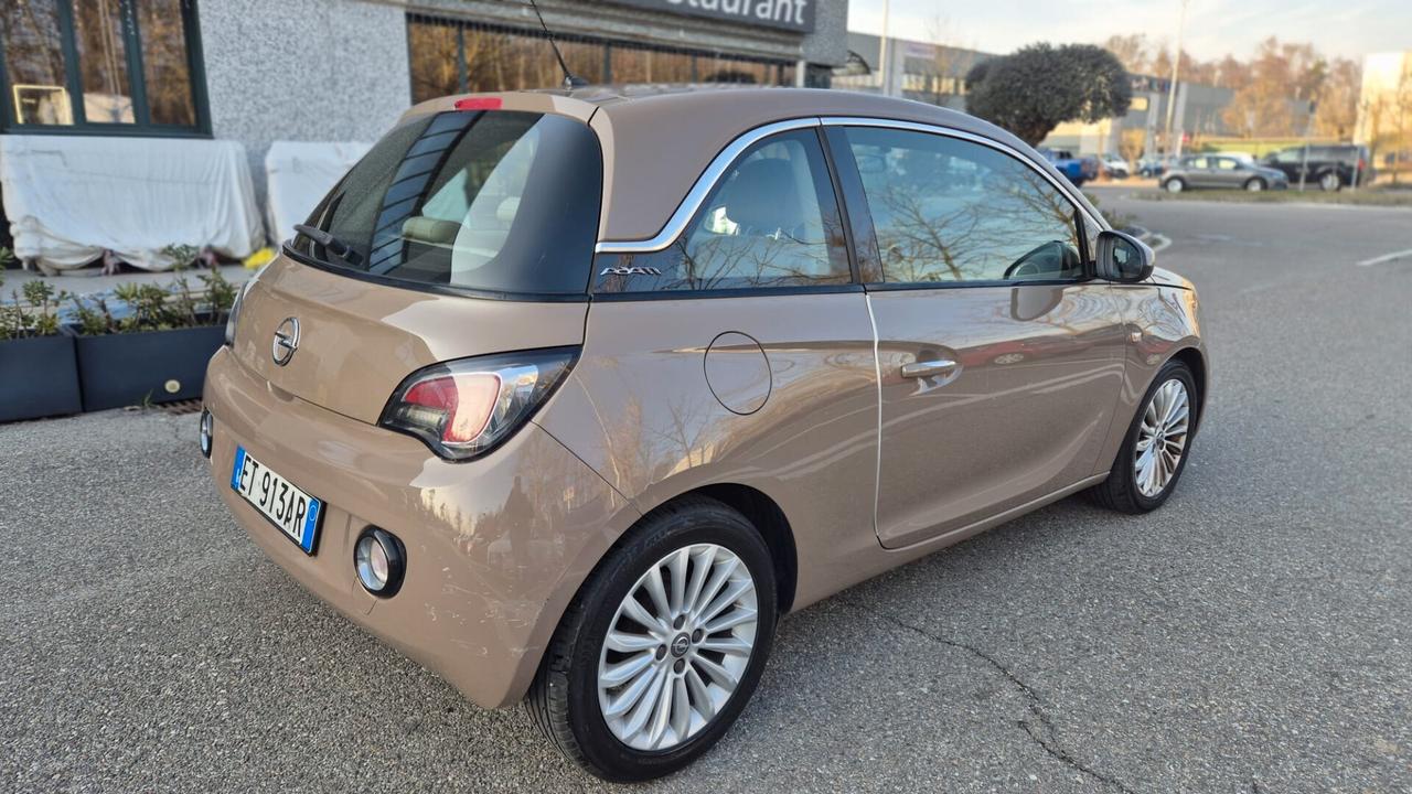 Opel Adam 1.2 70 CV White/Black Link