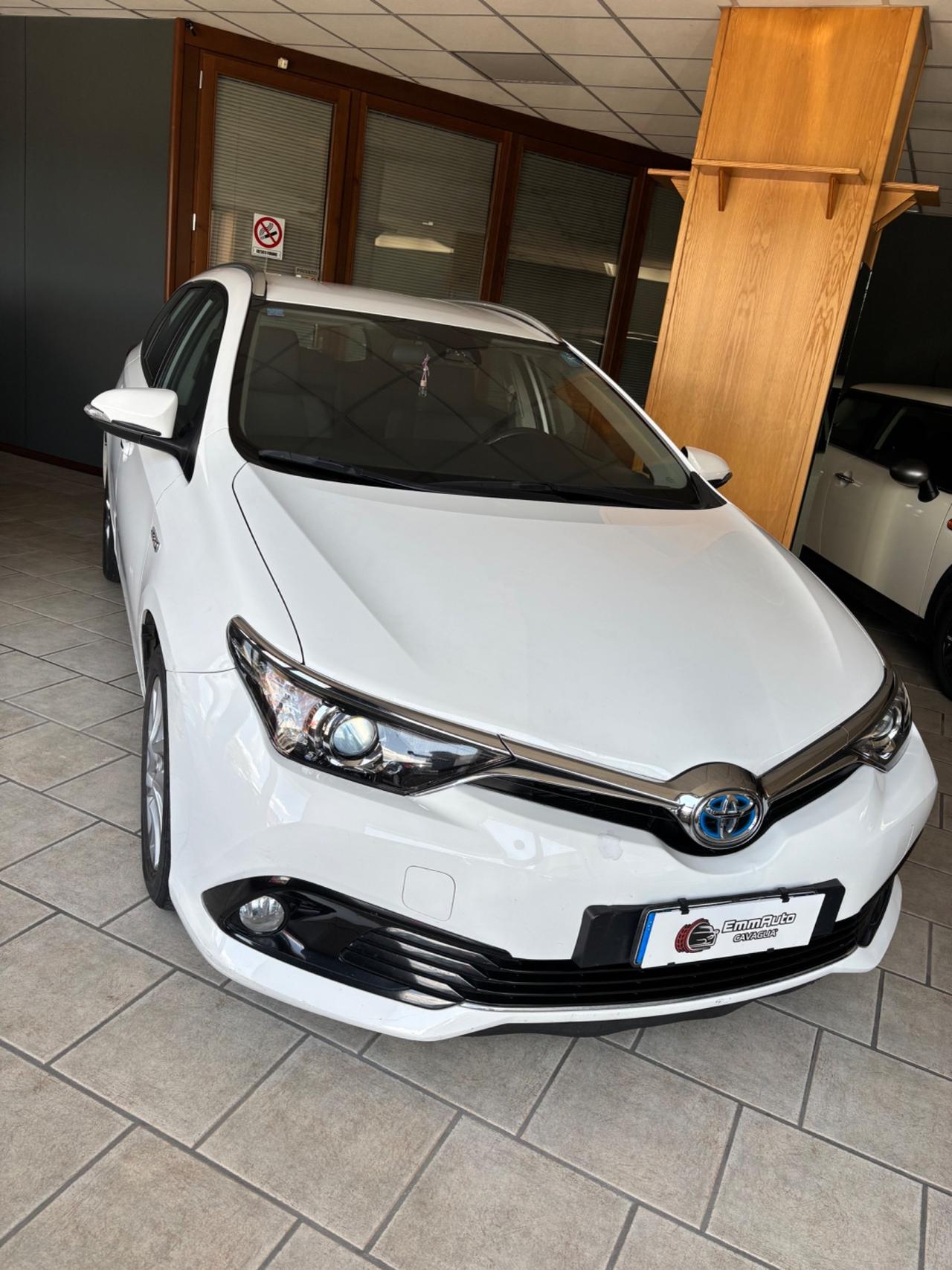 Toyota Auris 1.8 Hybrid Executive