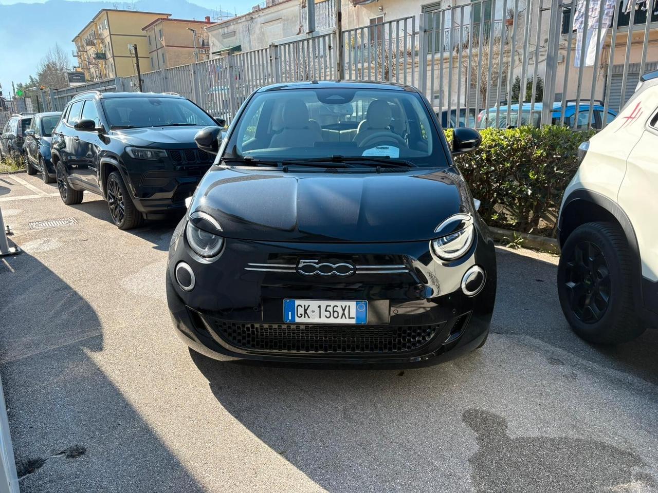 Fiat 500 500e Berlina 42 kWh La Prima