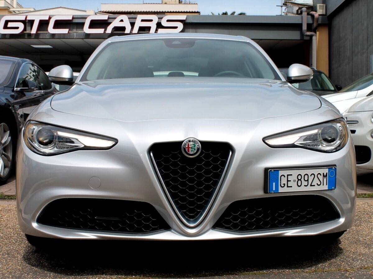 Alfa Romeo Giulia 2.2 Turbodiesel 160 CV AT8 Business