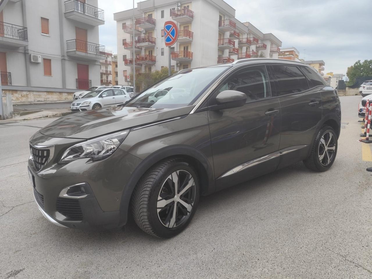 Peugeot 3008 BlueHDi Allure * Navi * Pelle * Garantita 12 Mesi