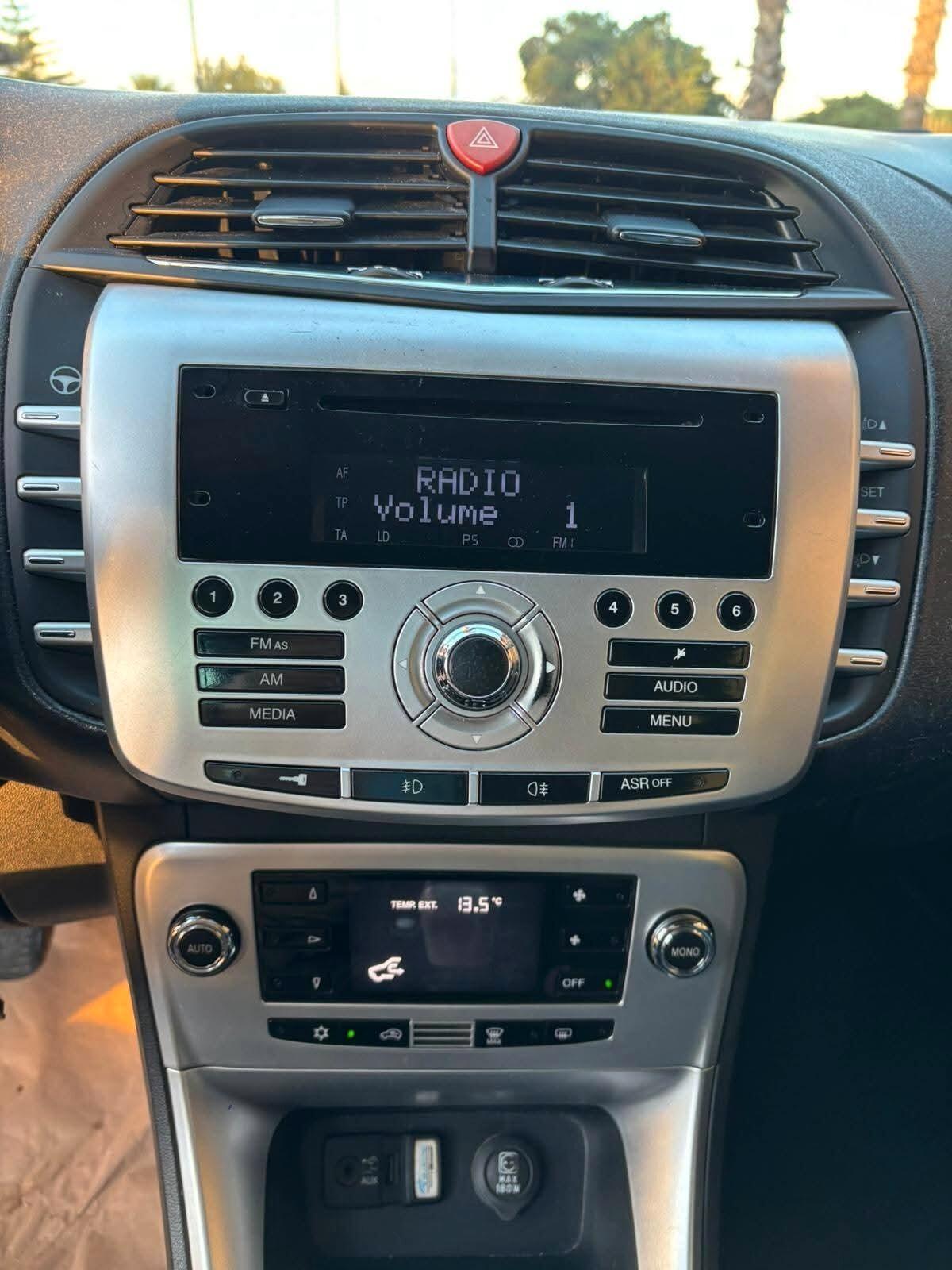 Lancia Delta 1.6 MJT DPF Platino