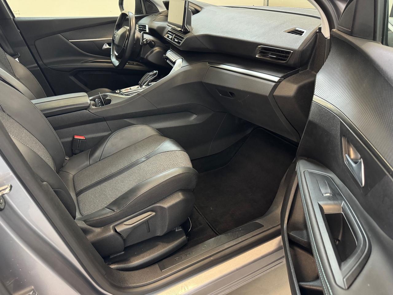 Peugeot 5008 BlueHDi 180 S&S EAT8 Allure Pack