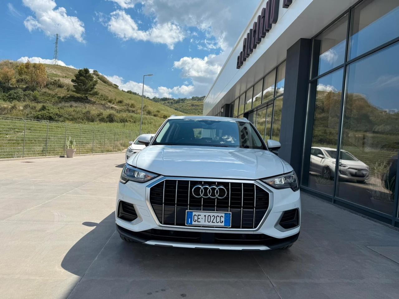 Audi Q3 35 TDI S tronic Business Advanced