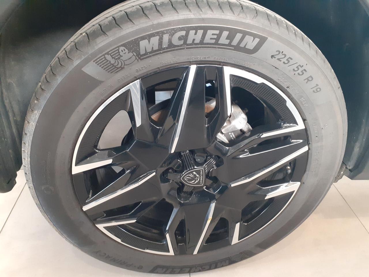 Peugeot 3008 Hybrid 145cv e-DCS6 GT