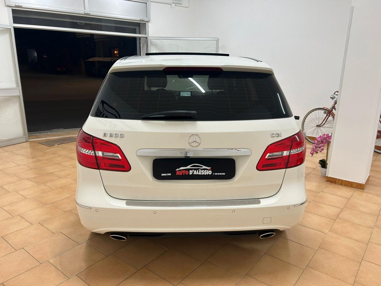 Mercedes-benz B 200 d Automatic Premium