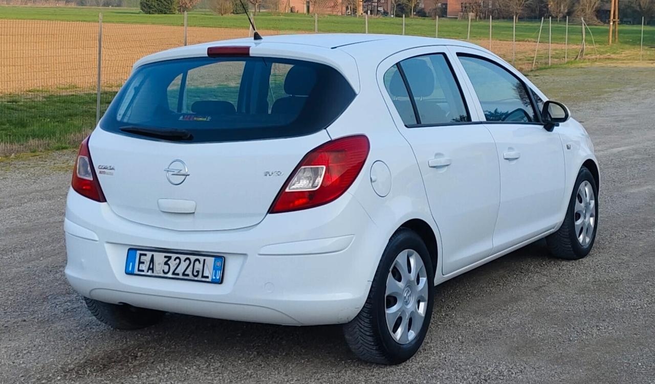 Opel Corsa 1.2 80CV 5 porte GPL-TECH Edition