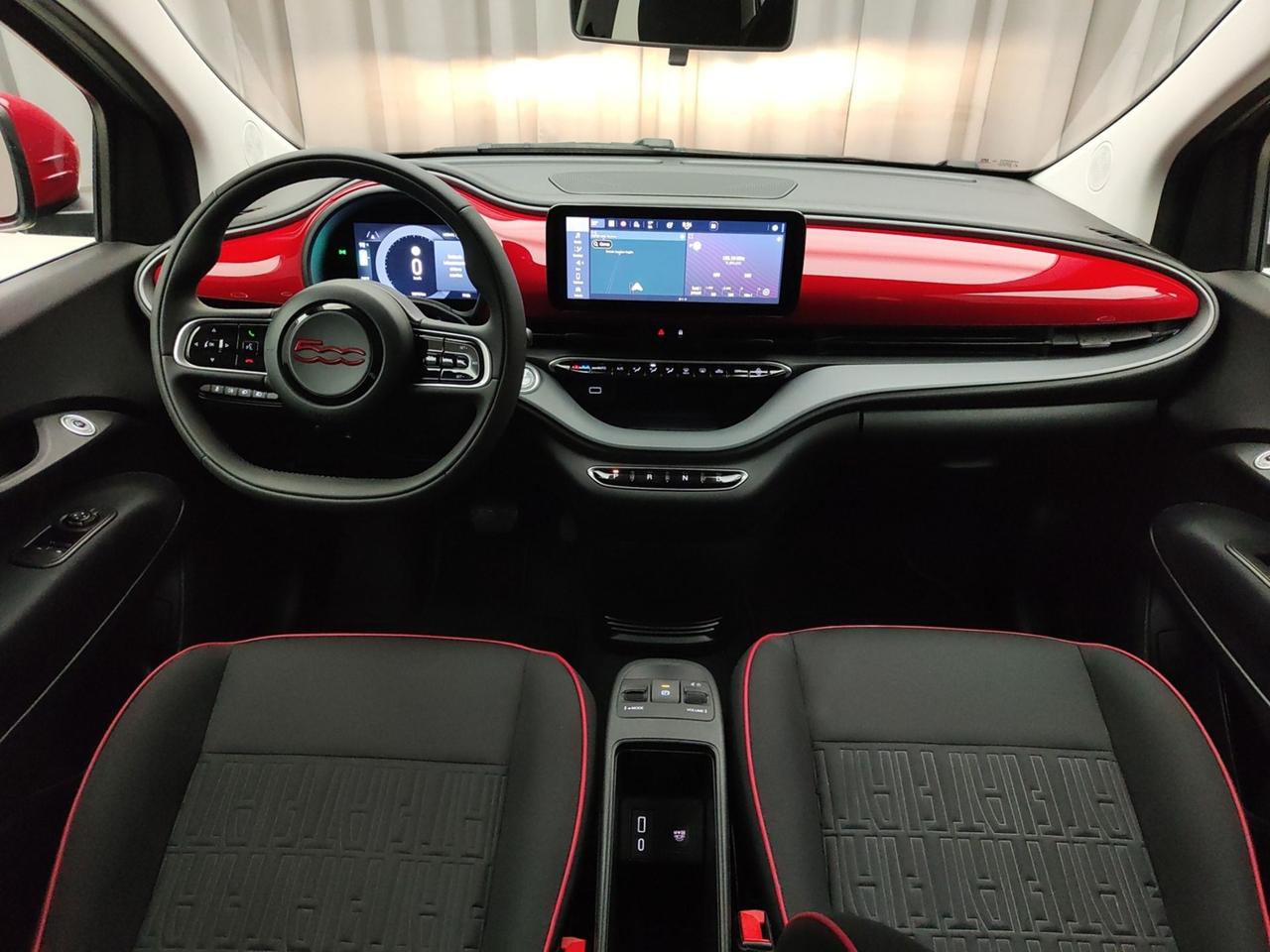 FIAT 500e 500E 118CV 320KM RED