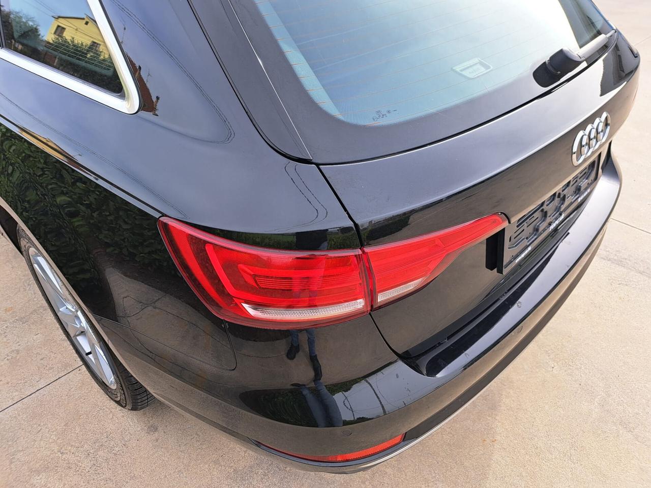 Audi A4 Avant 2.0 TDI 150 CV ultra Sport