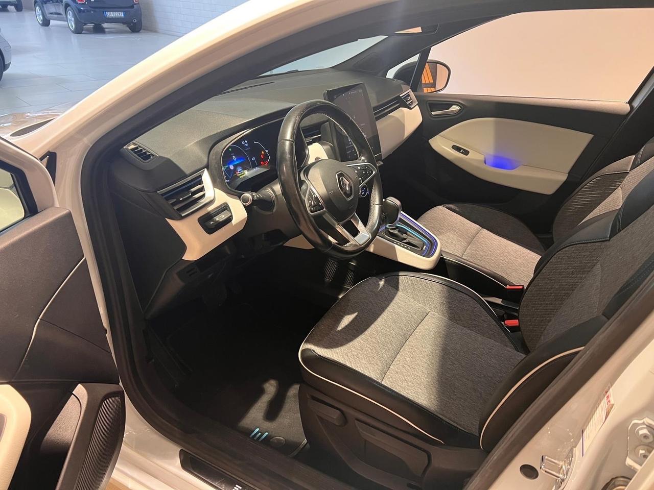 Renault Clio Full Hybrid E-Tech 140 CV 5 porte Intens