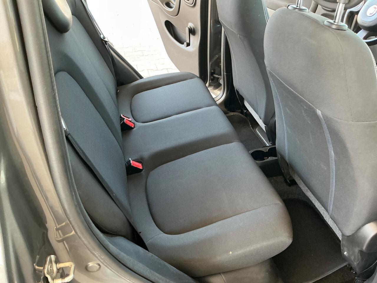 Fiat Panda 1.0 FireFly S&S Hybrid Garmin