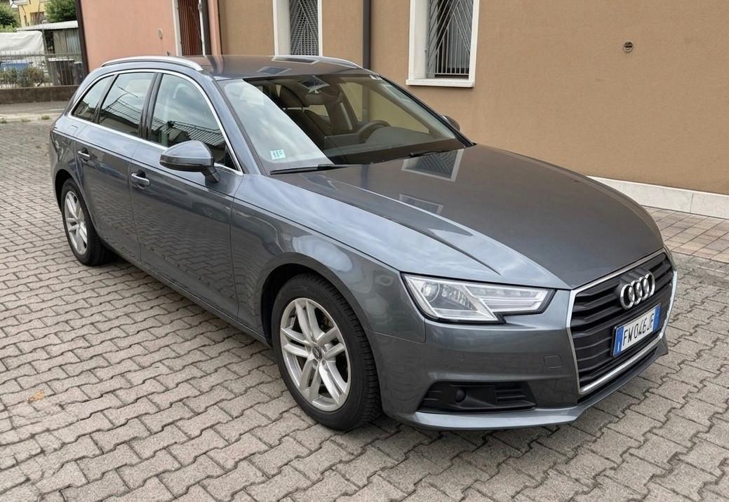 Audi A4 2.0 Tdi 150cv S-Tronic