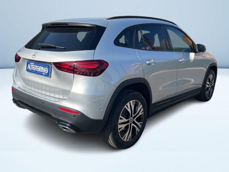 Mercedes-Benz GLA 200d Automatic Advanced Progressive