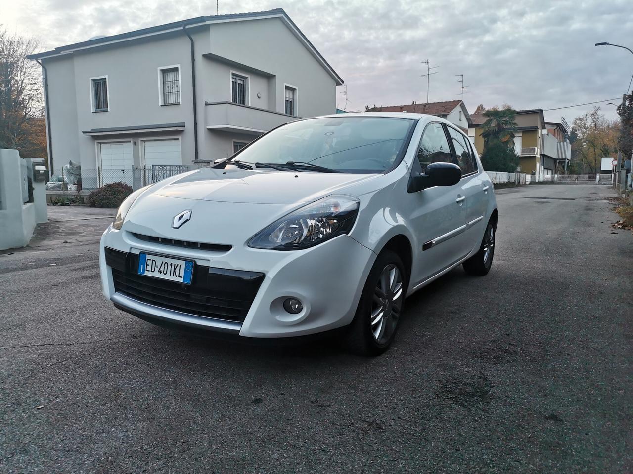 Renault Clio 1.2 16V 5 porte 20th Anniversario