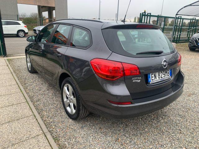 OPEL Astra 1.7 CDTI 110CV Sports Tourer Cosmo