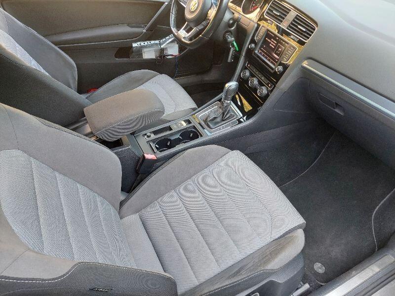 Volkswagen Golf 1.4 TSI ACT DSG 3p. Sport Edition R-Line 150cv