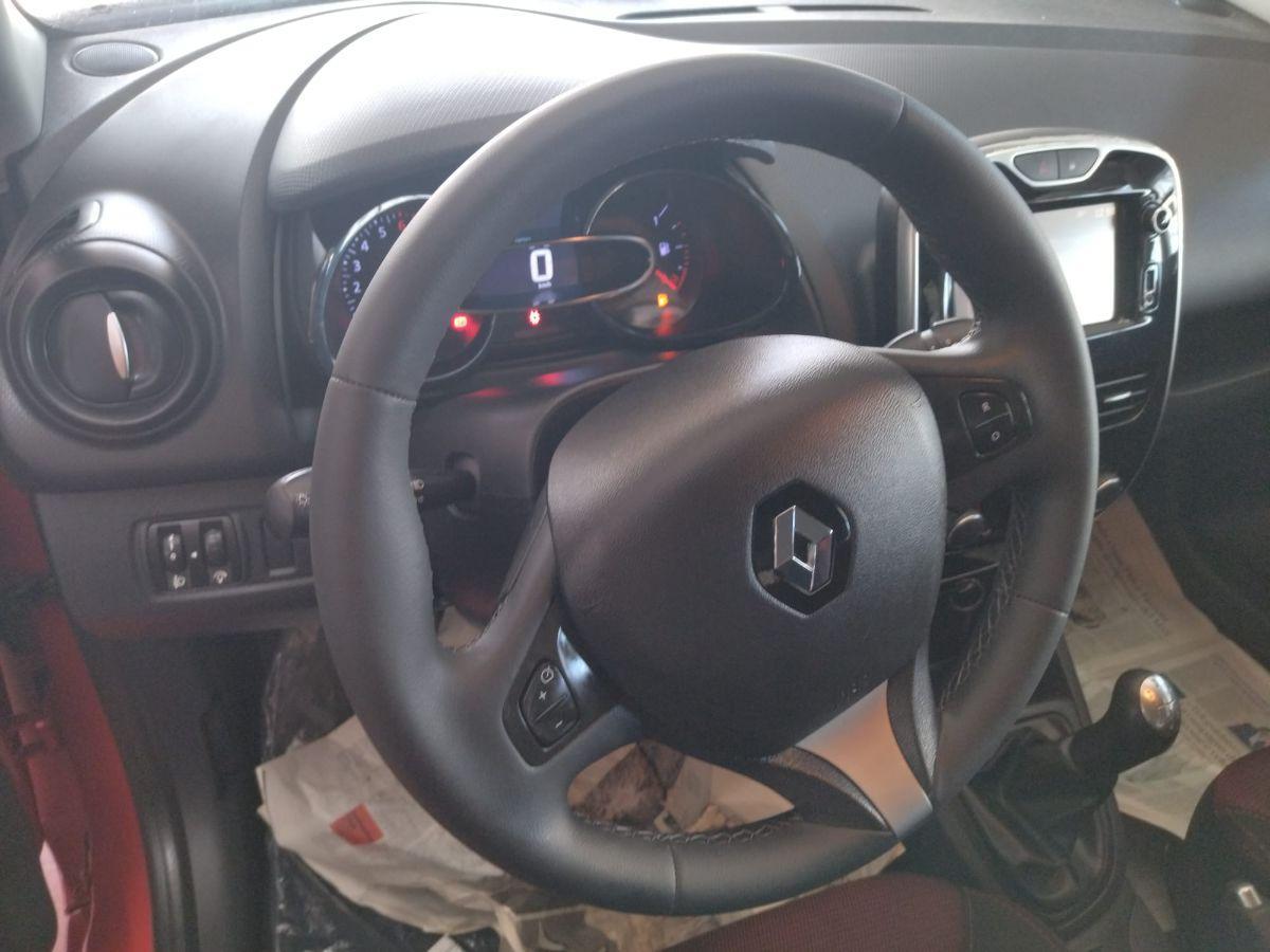 RENAULT Clio 1.2 75CV 5p. Authentique 2016