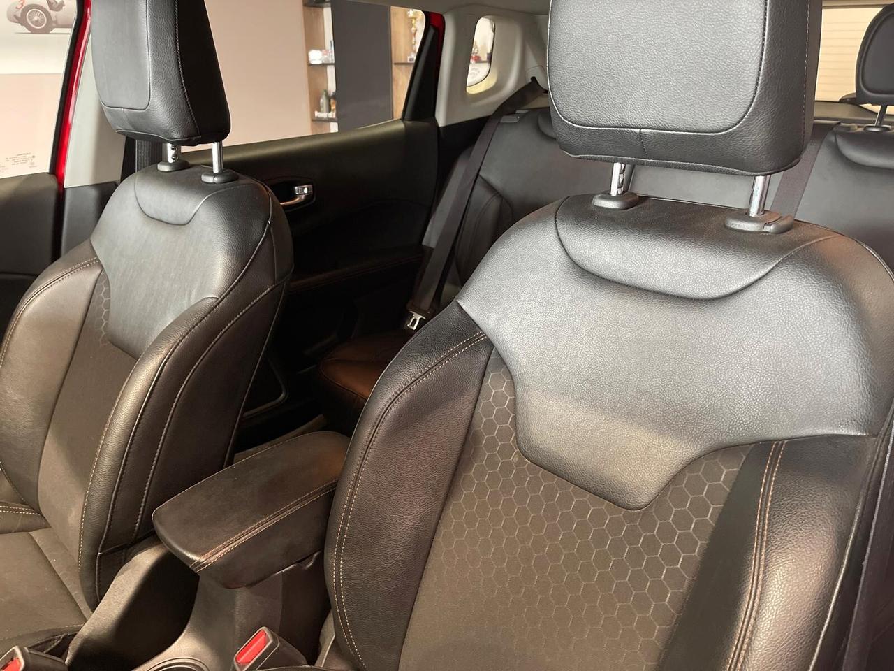 Jeep Compass 1.3 Turbo T4 190 CV PHEV AT6 4xe Business