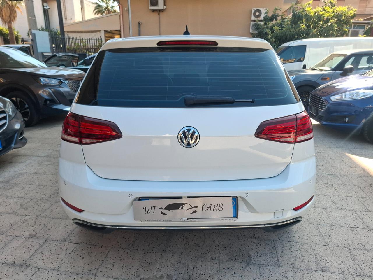 Volkswagen Golf - 1.6 TDI Comfort line