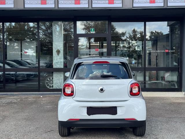 SMART ForFour 70 1.0 twinamic Passion