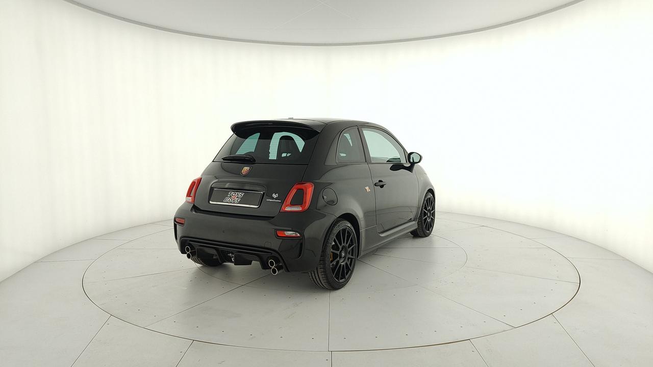 ABARTH 695 1.4 t-jet Competizione 180cv