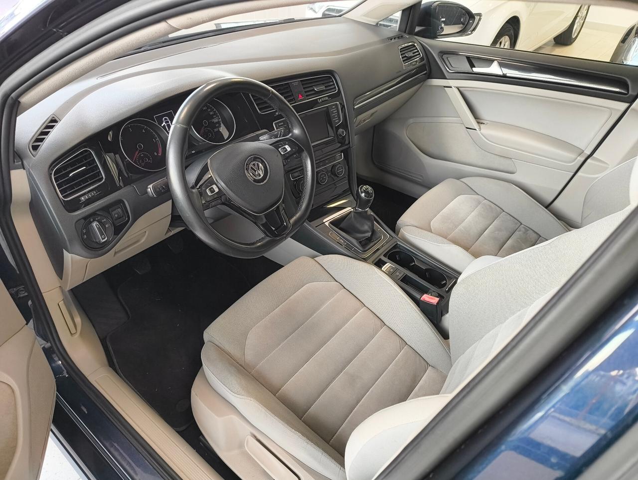Volkswagen Golf 1.6 TDI 5p. Highline BlueMotion Technology