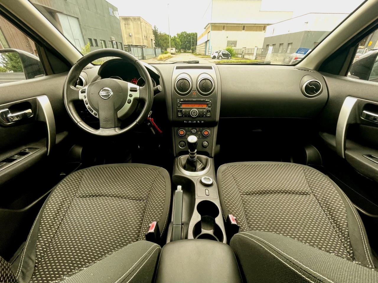 NISSAN QASHQAI 2.0D 4x4- 7POSTI-Tetto-2009