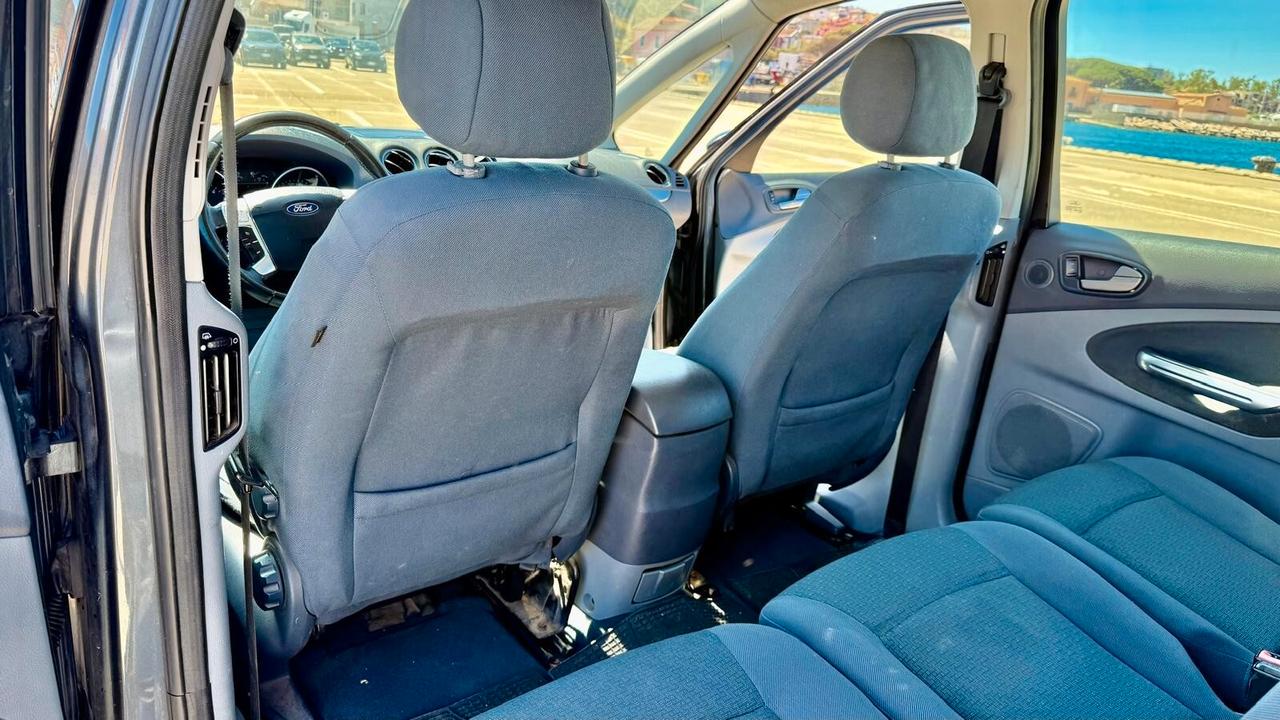 Ford S-Max 2.0 TDCi 140CV CON GANCIO TRAINO