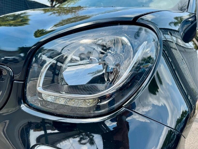Smart ForFour 1.0 GPL Passion