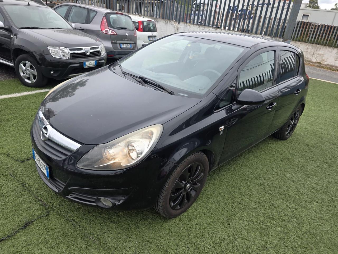 Opel Corsa 1.2 85CV 5 porte GPL euro 5. 2012