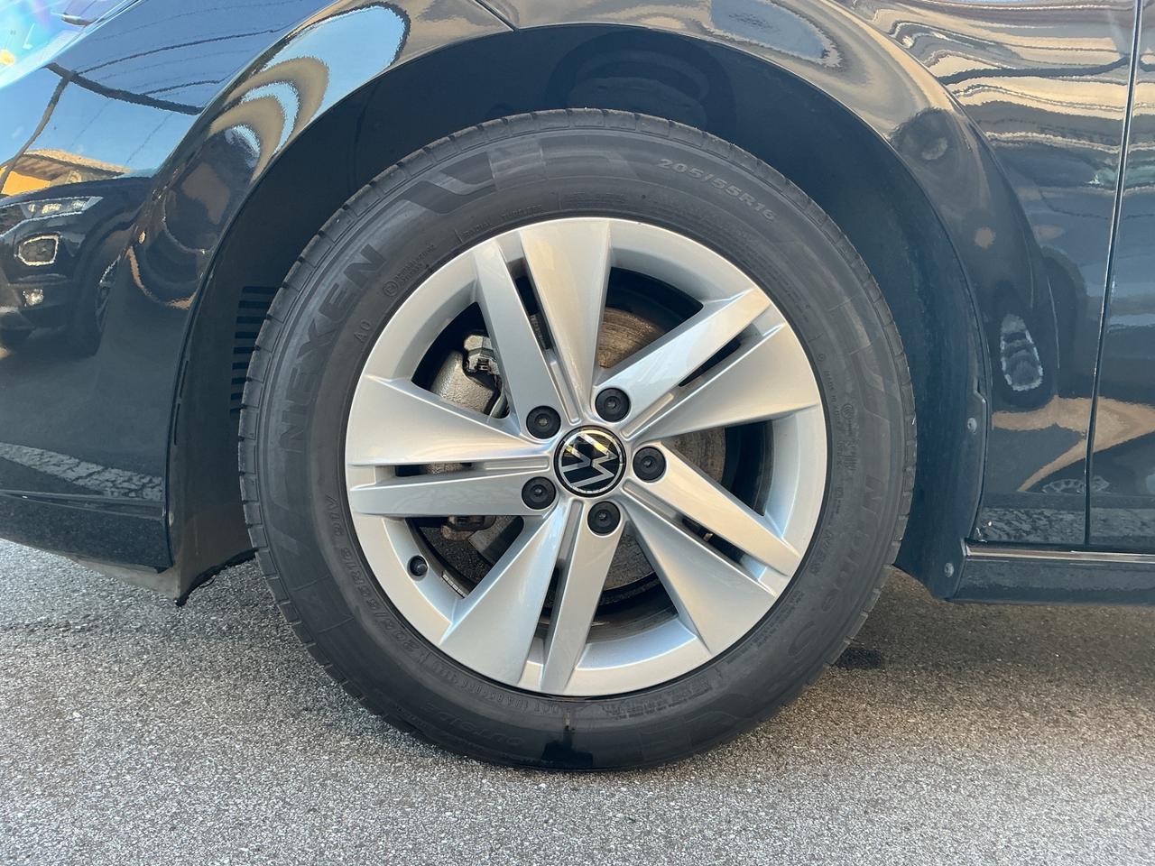 Volkswagen Golf 1.0 TSI EVO Life - KM 45.000