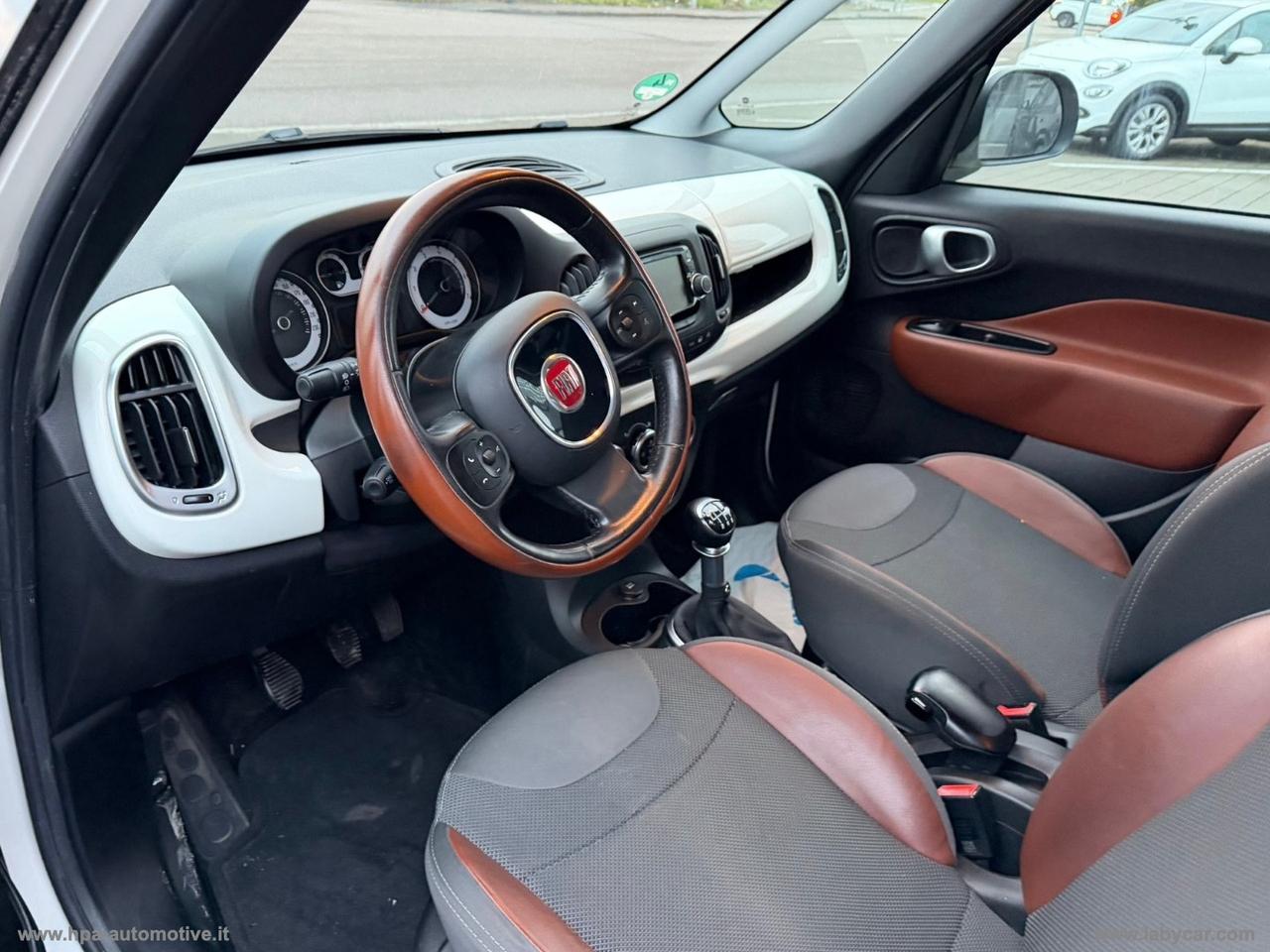 FIAT 500L 1.6 MJT 120CV Trekking PELLE CLIMA AUTOMATICO