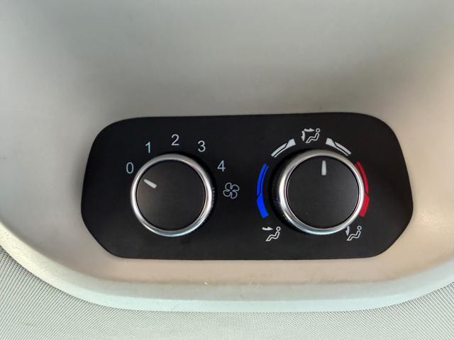 FORD Tourneo Custom 320 2.0 EcoBlue 130CV MHEV PL Tit.