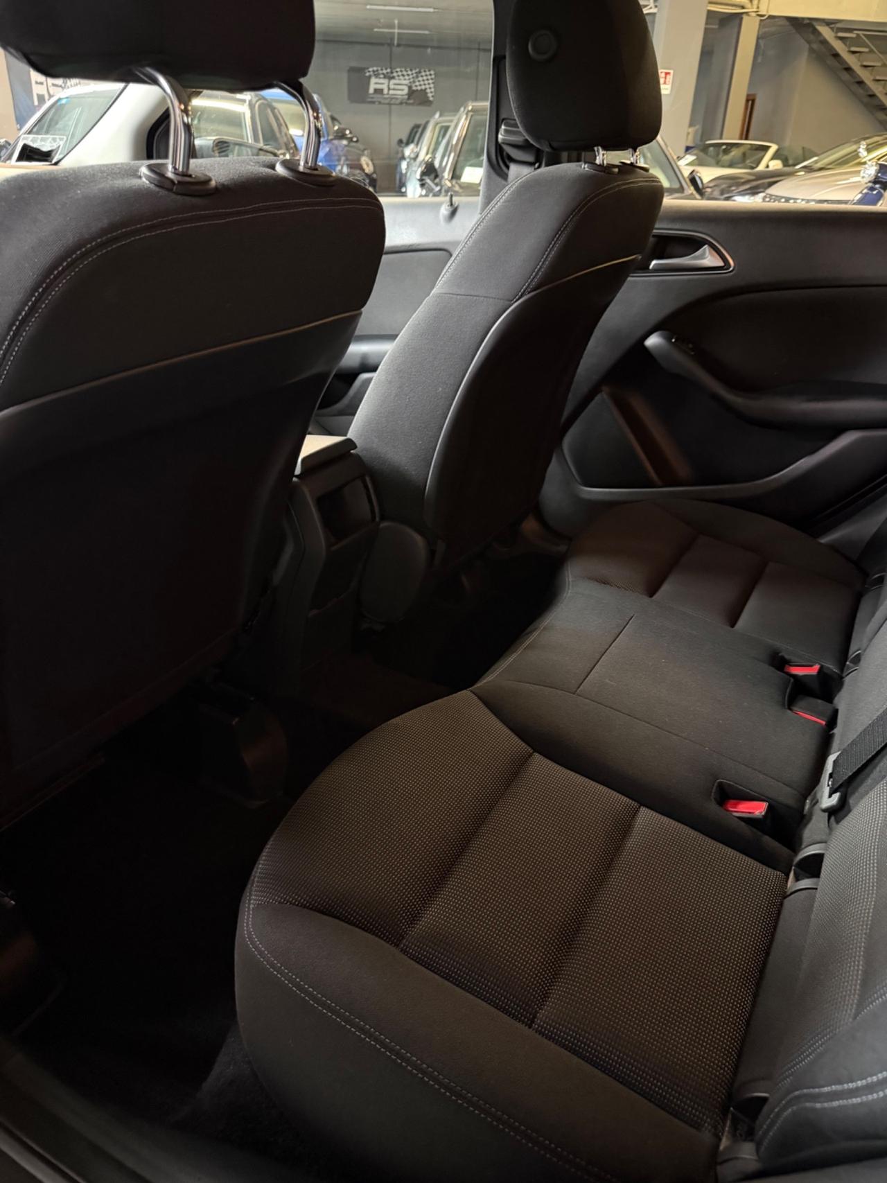 Mercedes-benz B 180 CDI KMCERT UNICOPR
