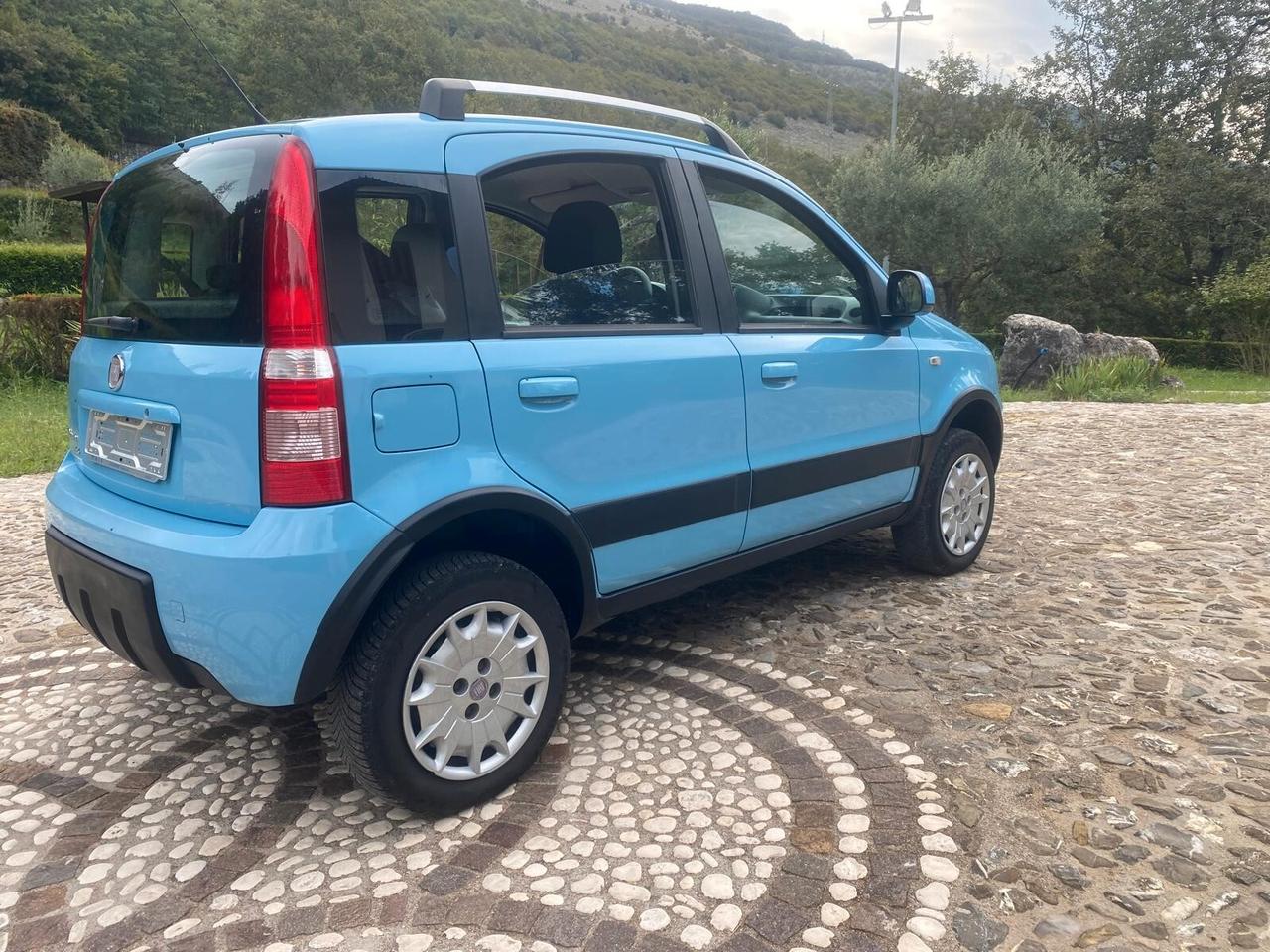 Fiat Panda 1.2 4x4 Climbing