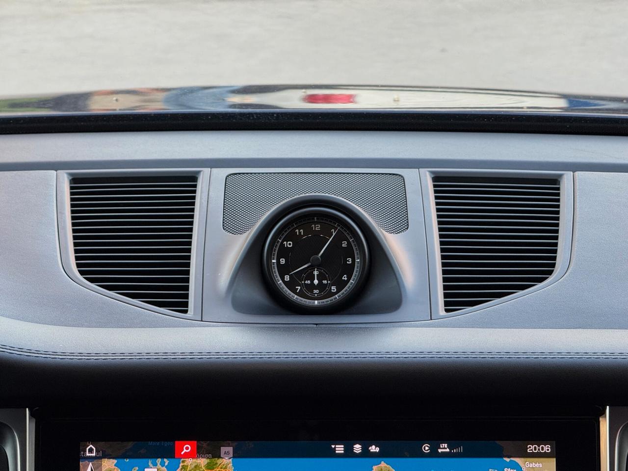 Porsche Macan 2.0 Turbo 265CV TETTO APPROVED