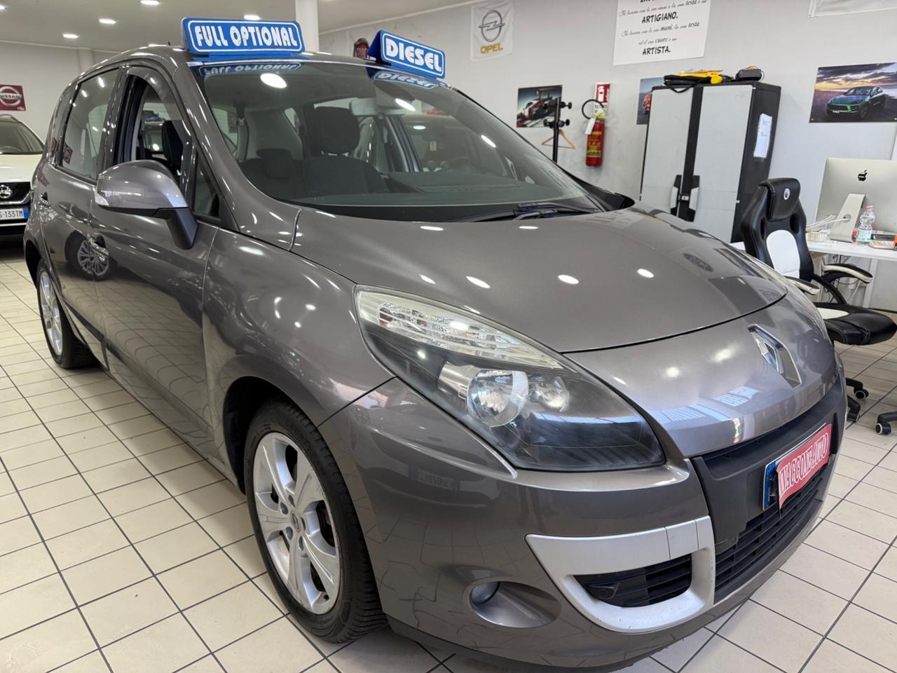 Renault Scenic xmod 1.5 dci