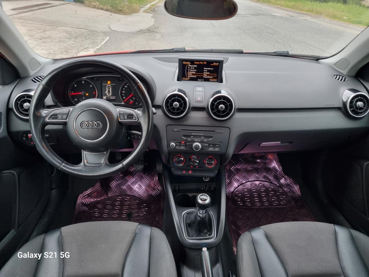 Audi A1 1.6 TDI Ambition 90 Cv Anno 2012