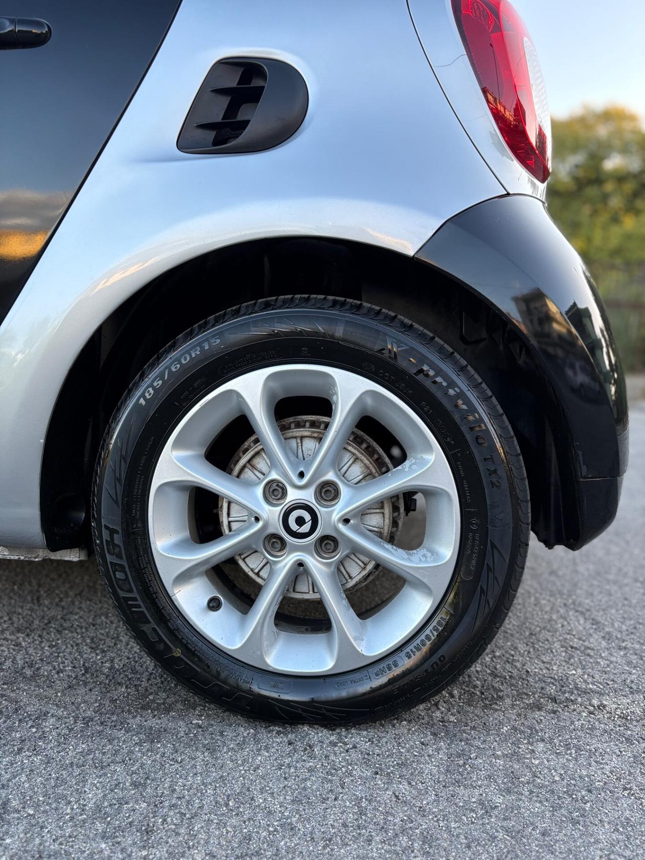 Smart ForFour AUTOMATICA 1.0 Benzina 70cv