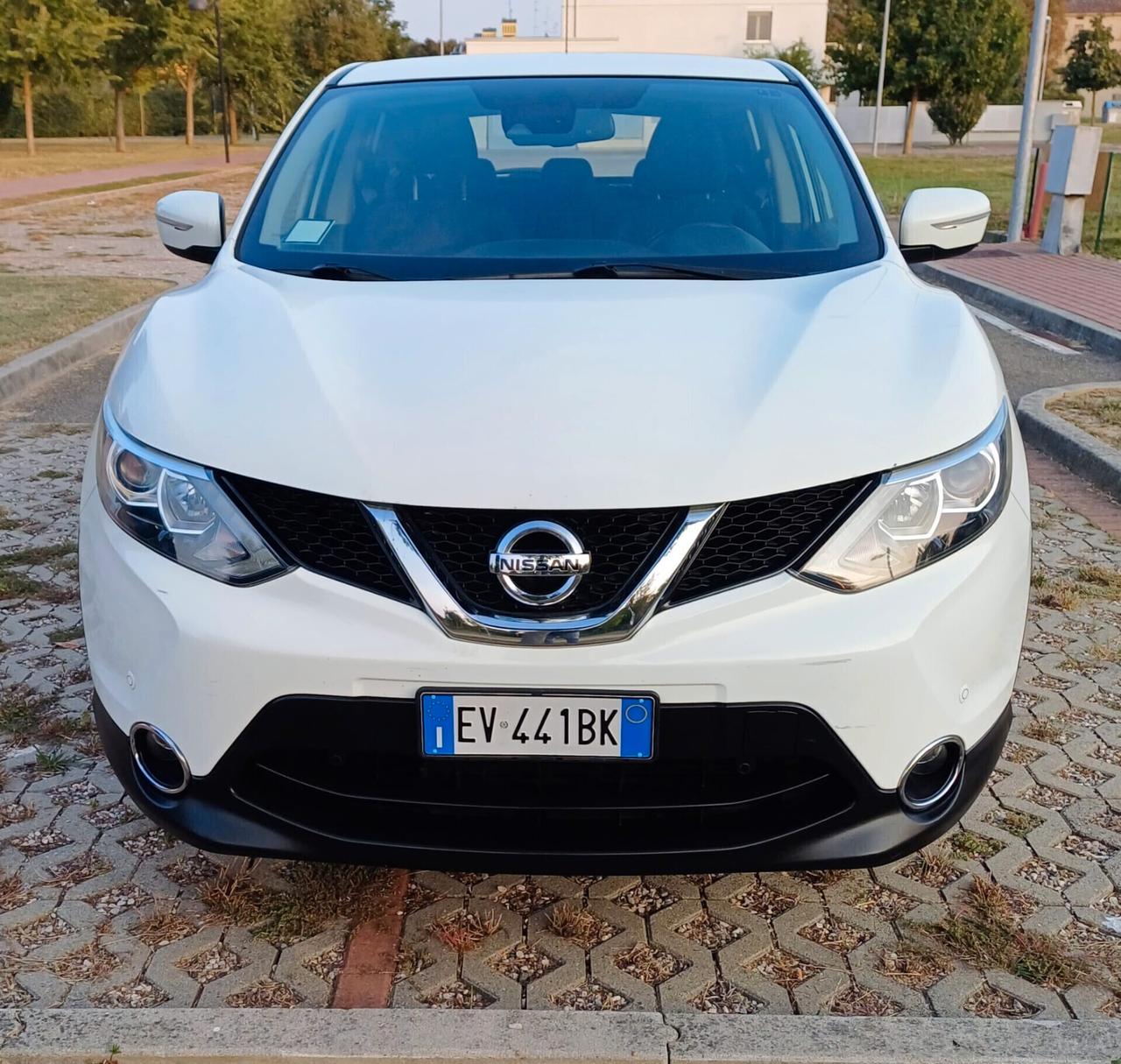 Nissan Qashqai 1.5 dCi Visia ANNO 2014