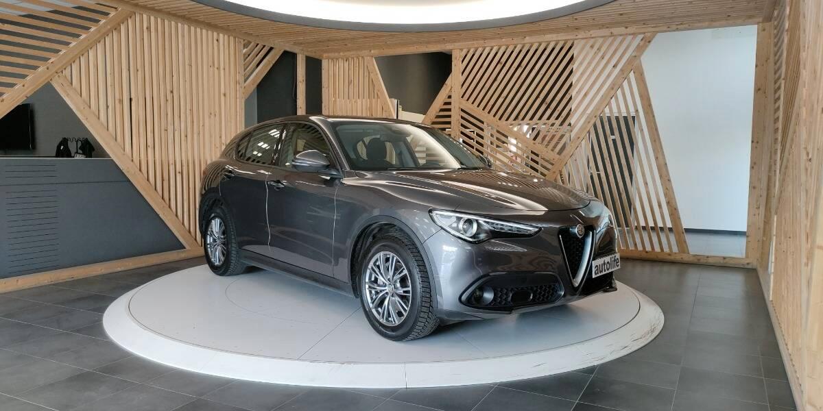 Alfa Romeo Stelvio 2.2 t Business rwd 190cv auto