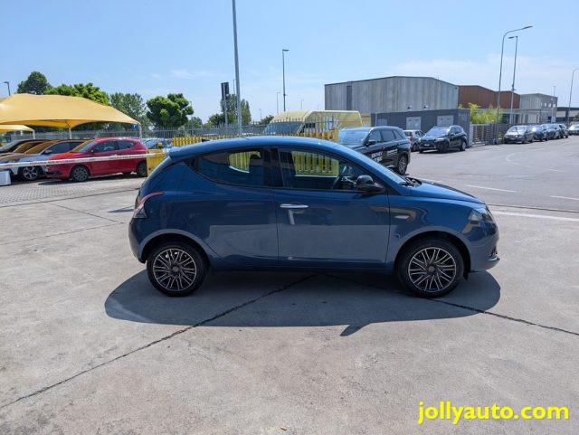 LANCIA Ypsilon 1.0 FireFly 5P S&S Hybrid Gold 5 posti - Ruotino