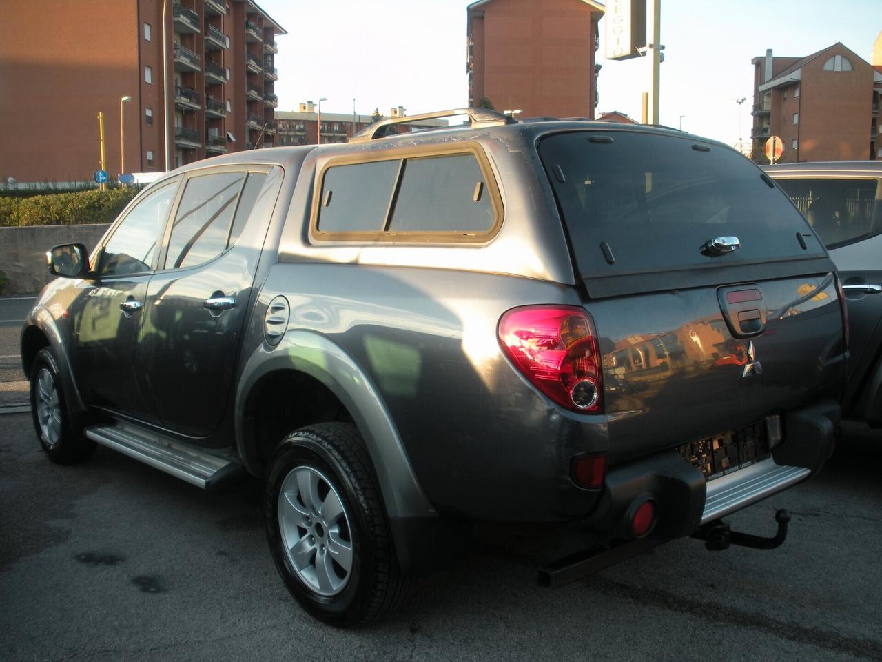 Mitsubishi L200 2.5 DI-D/178CV DC Intense Plus DPF