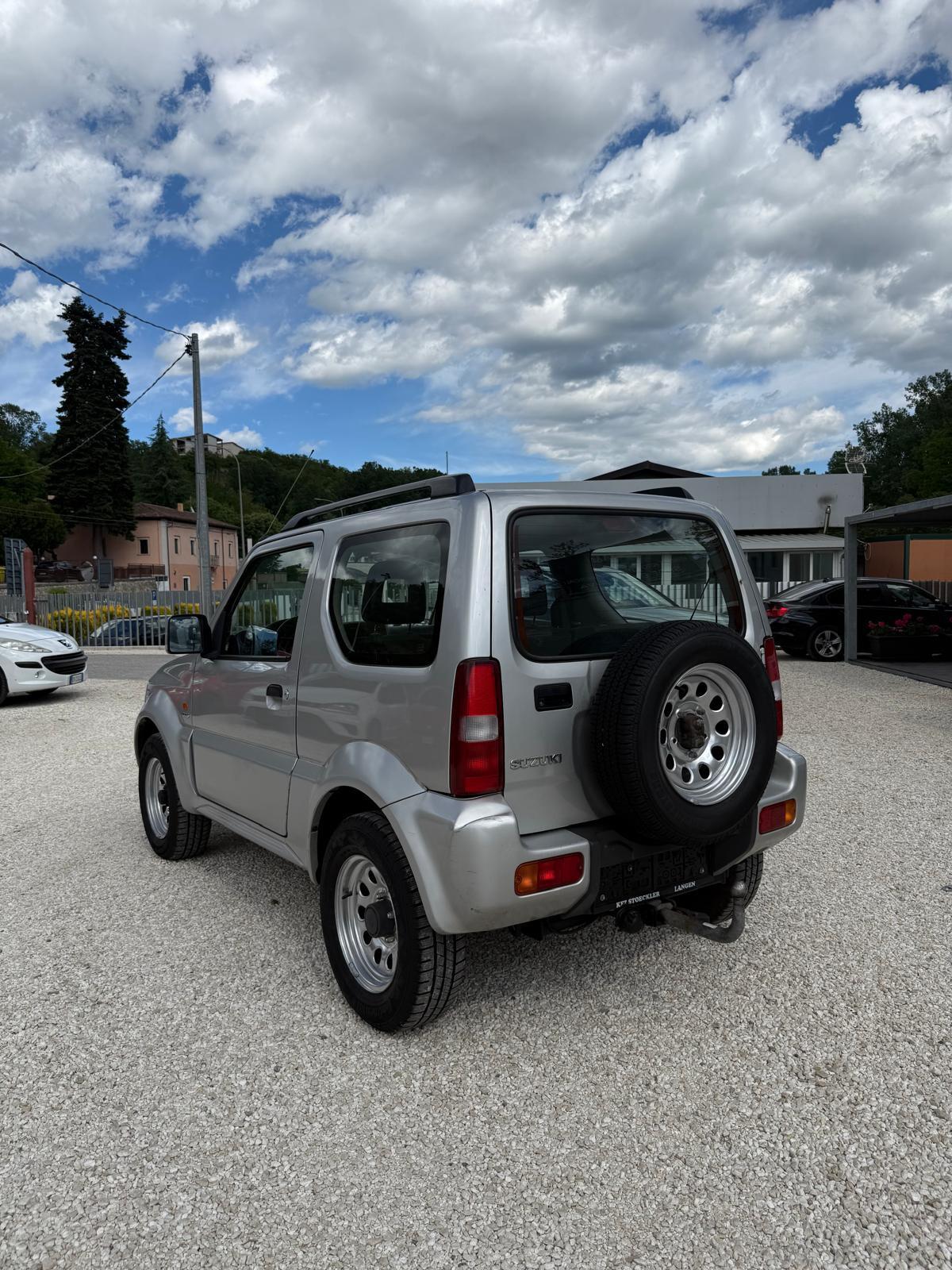 Suzuki Jimny 1.5 DDiS cat 4WD JLX