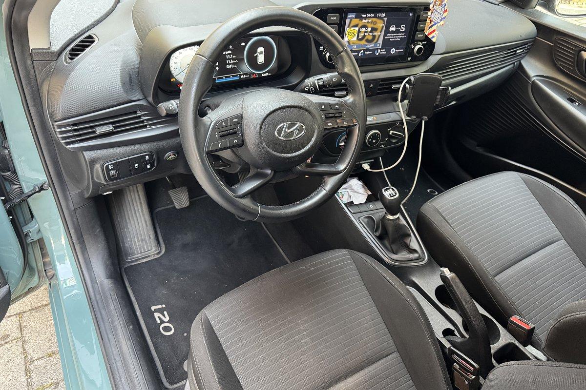 HYUNDAI i20 1.2 MPI MT GPL Connectline