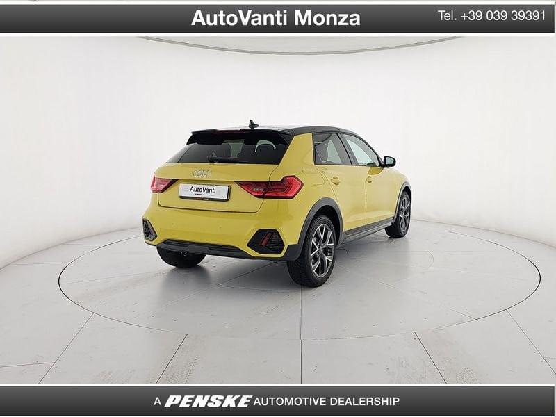 Audi A1 A1 Citycarver 30 1.0 tfsi Identity Contrast 116cv s-tronic