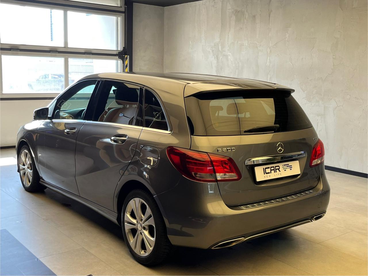 Mercedes-Benz Classe B - T246 - B 200 d (cdi) Sport auto