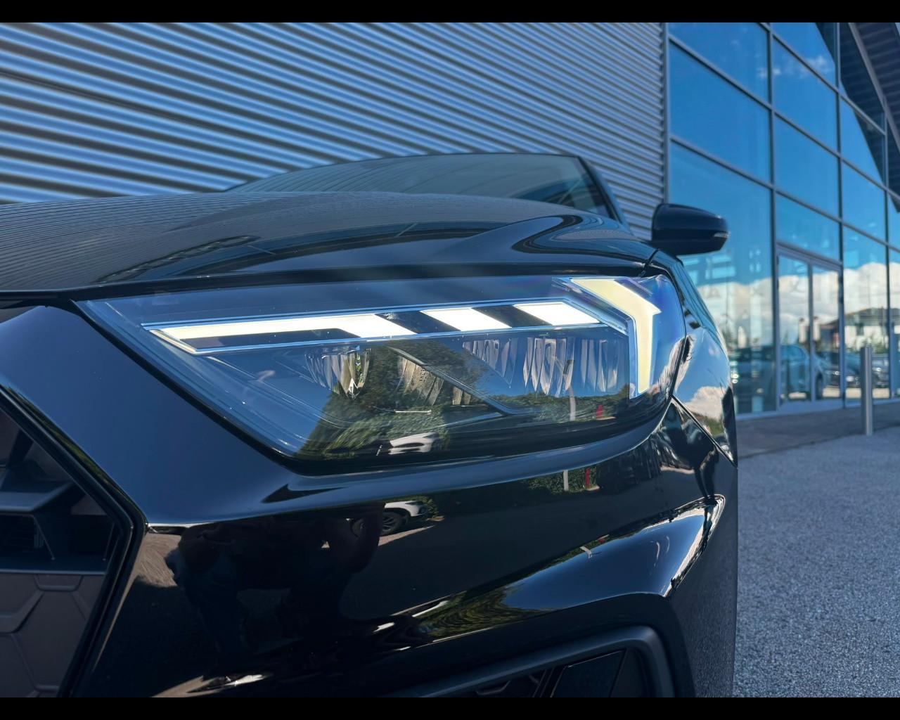 AUDI A1 SPORTBACK 30 TFSI S-TRONIC S-LINE EDITION