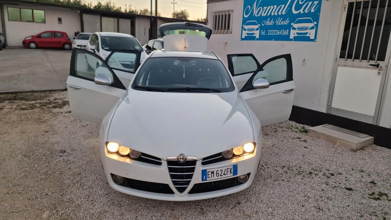 Alfa Romeo 159 2.0 JTDm 136 CV S.W Super - 2012